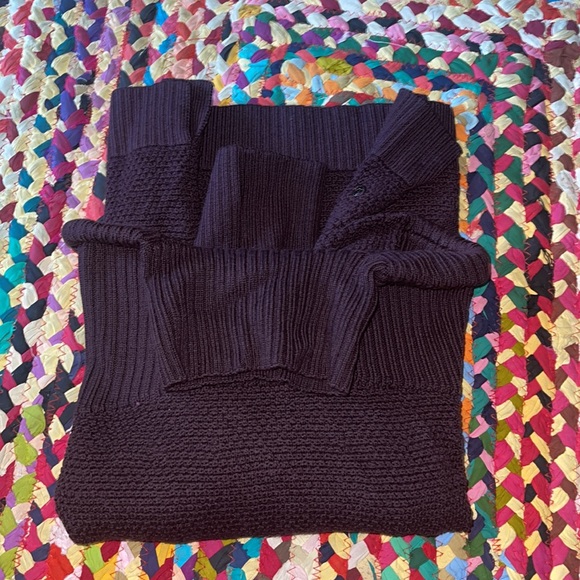 Super Cozy Lululemon Turtleneck Sweater - Picture 4 of 6